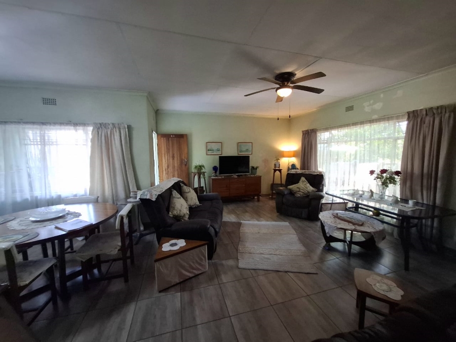 4 Bedroom Property for Sale in Rustenburg Central North West